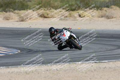 media/Nov-16-2025-Race Pace (Sun) [[8c5fa54630]]/Non Verified Riders (1st 20 Minutes)/2-Turn 10 (1010am)/